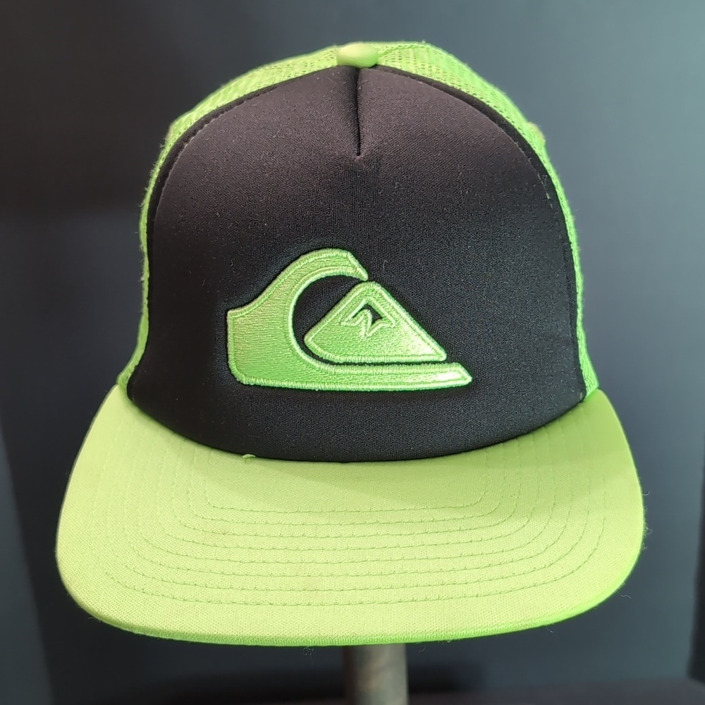 Quiksilver Men's Neon Green/Black Mesh, Snapback Trucker Hat.